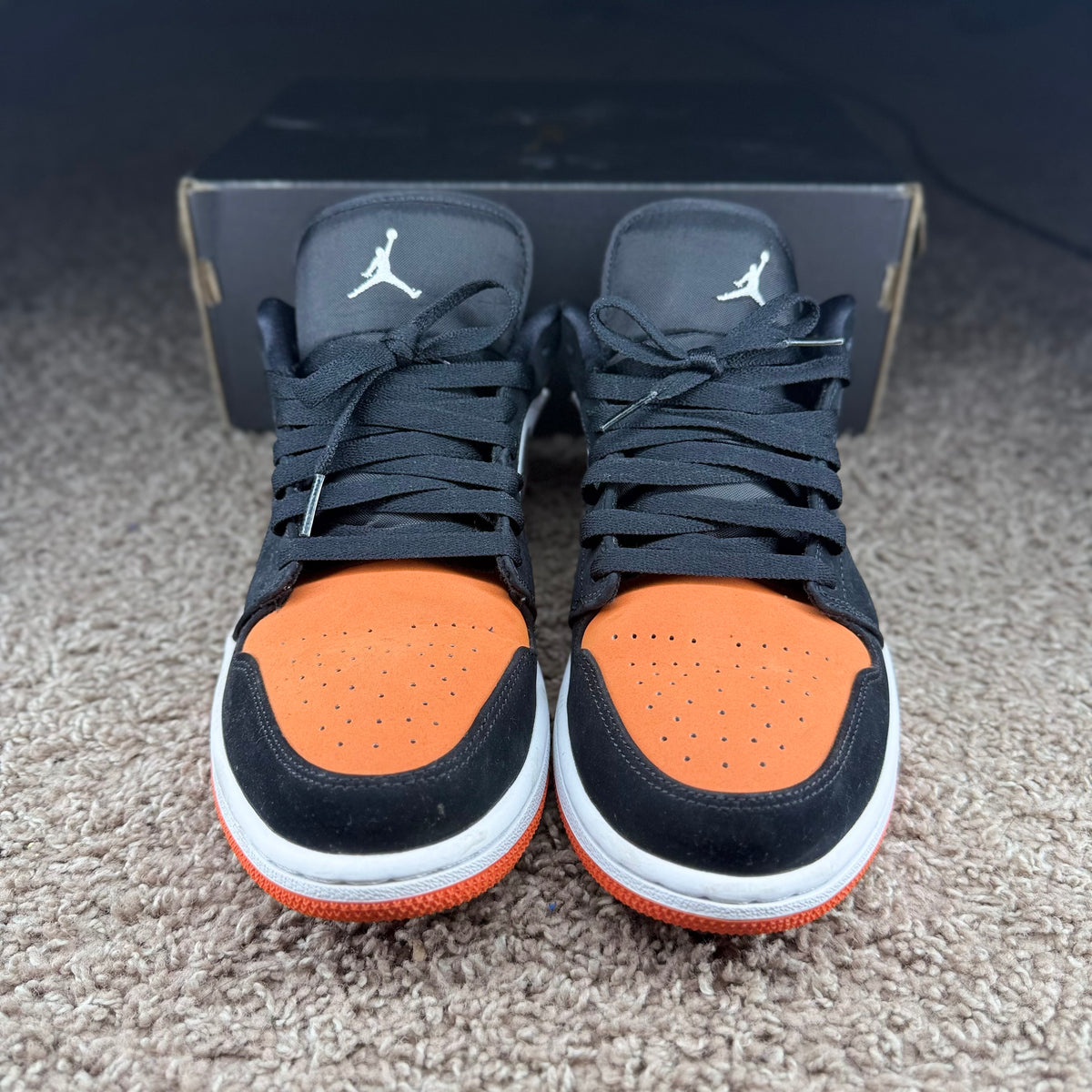 Air Jordan 1 low
